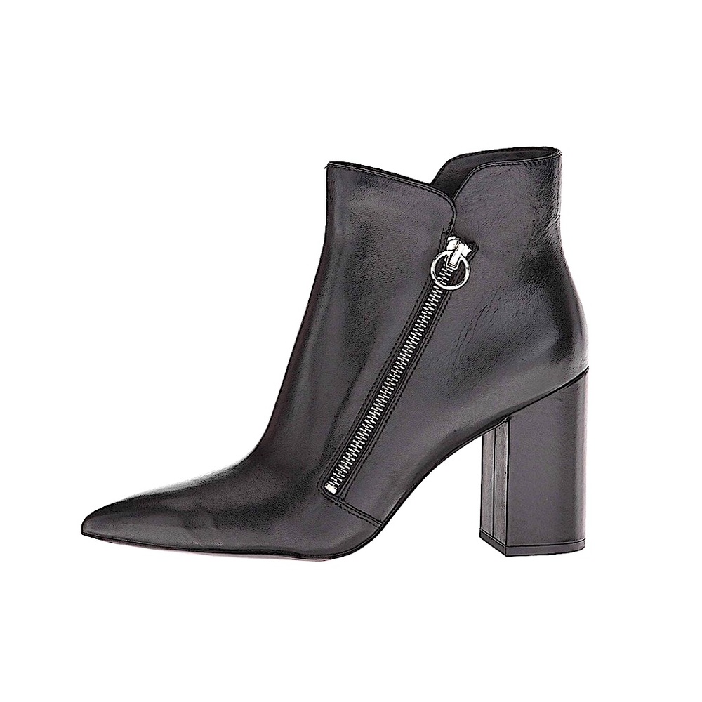 NINE WEST, RUSSITY BOOTIES - 8.5